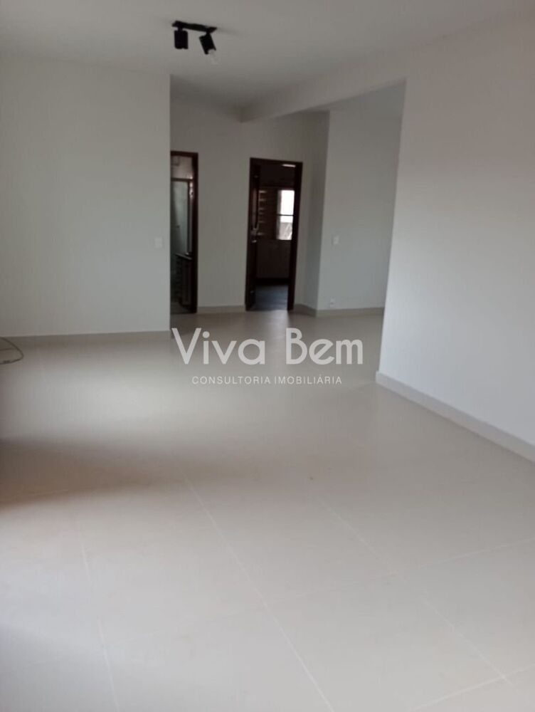 Casa, 5 quartos, 220 m² - Foto 9