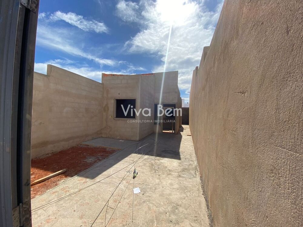 Casa, 2 quartos, 48 m² - Foto 1