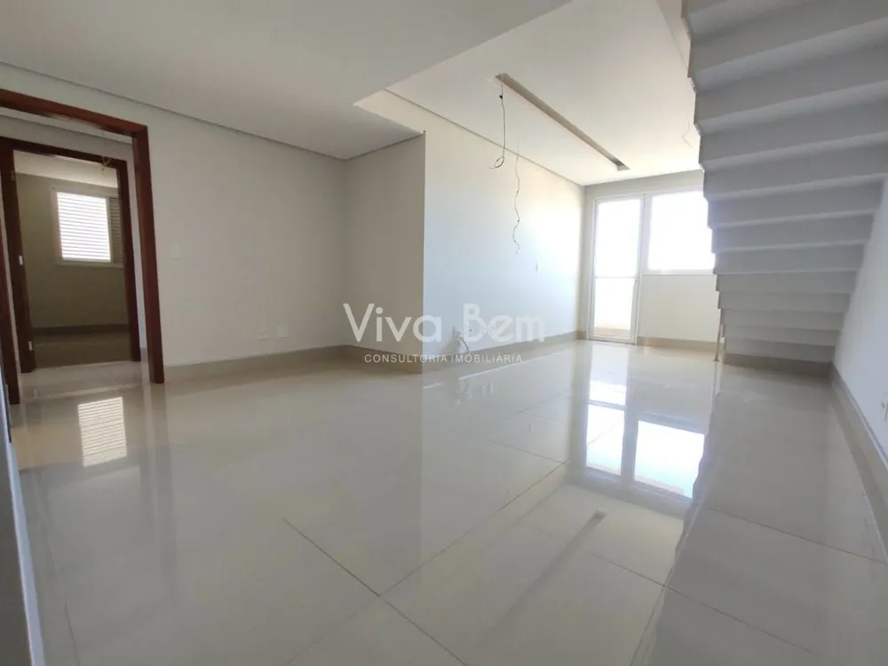 Apartamento, 3 quartos, 220 m² - Foto 2