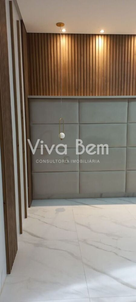 Casa, 3 quartos, 210 m² - Foto 1