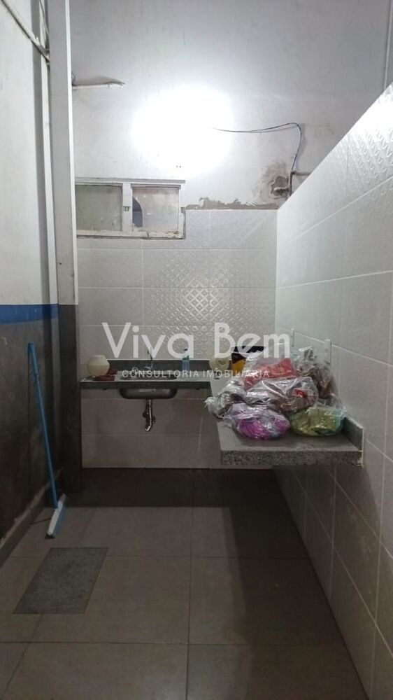 Depósito-Galpão, 350 m² - Foto 1