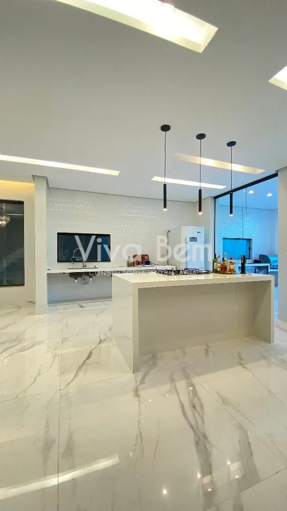 Casa, 3 quartos, 250 m² - Foto 1