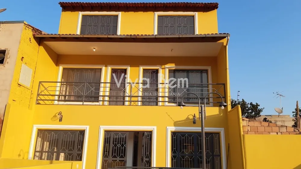 Casa, 4 quartos, 350 m² - Foto 1