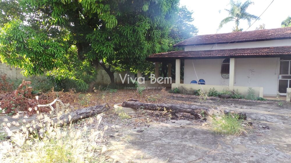 Casa para alugar com 4 quartos, 595 - Foto 1