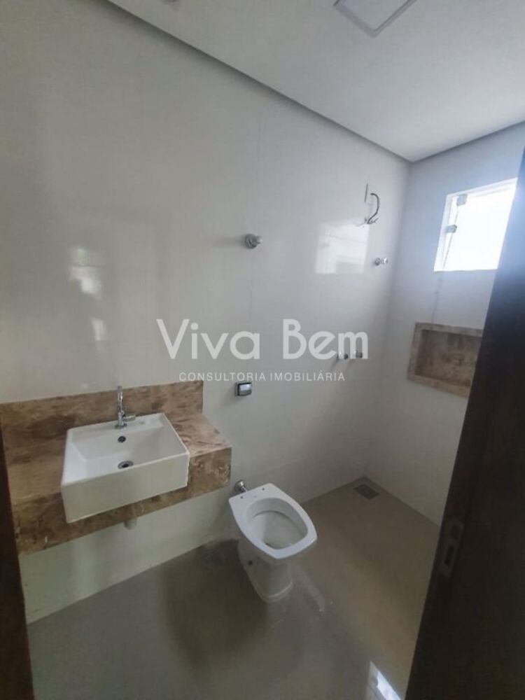 Casa à venda com 3 quartos, 237m² - Foto 6