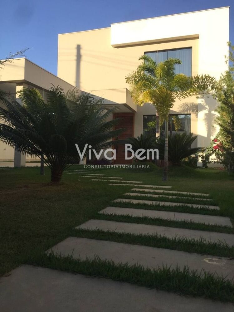 Casa, 4 quartos, 220 m² - Foto 1