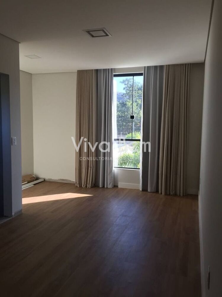 Casa, 4 quartos, 220 m² - Foto 2