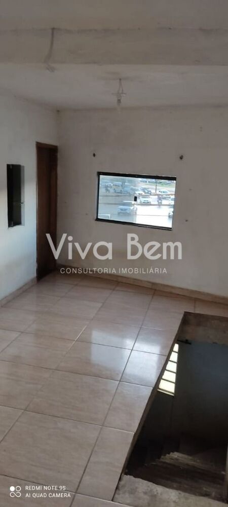 Casa à venda com 5 quartos, 210m² - Foto 9