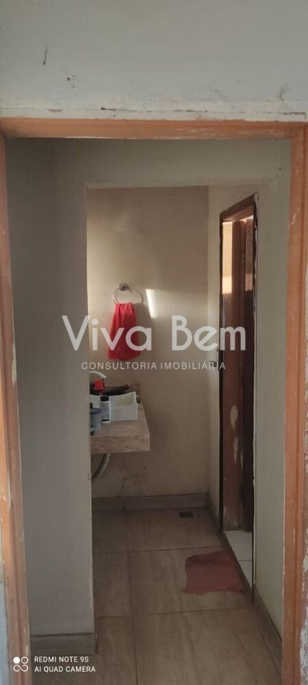 Casa à venda com 5 quartos, 210m² - Foto 6