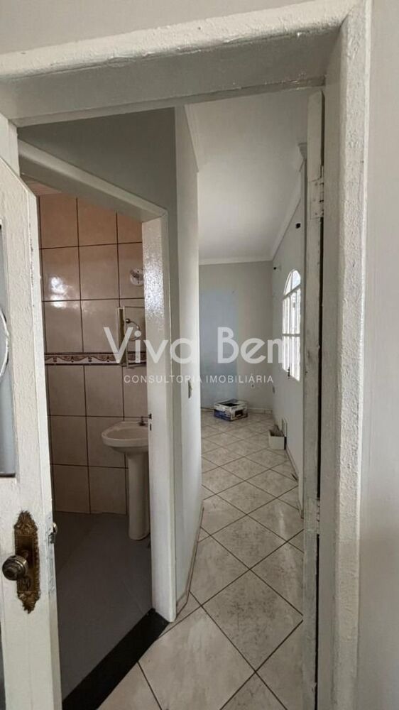 Casa para alugar com 2 quartos, 80m² - Foto 4