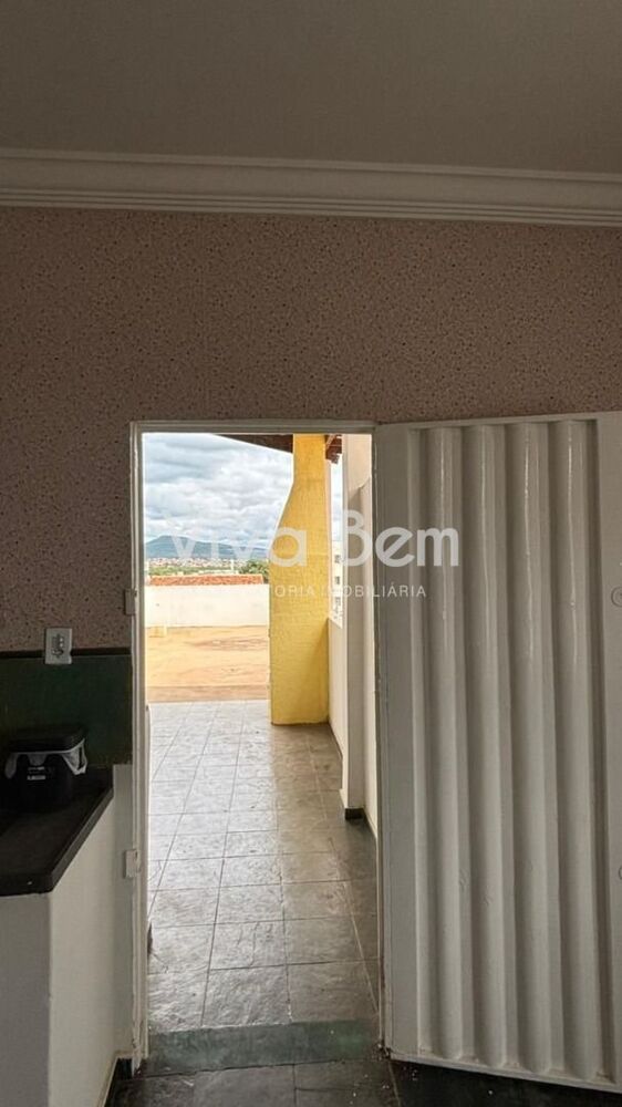 Casa para alugar com 2 quartos, 80m² - Foto 7