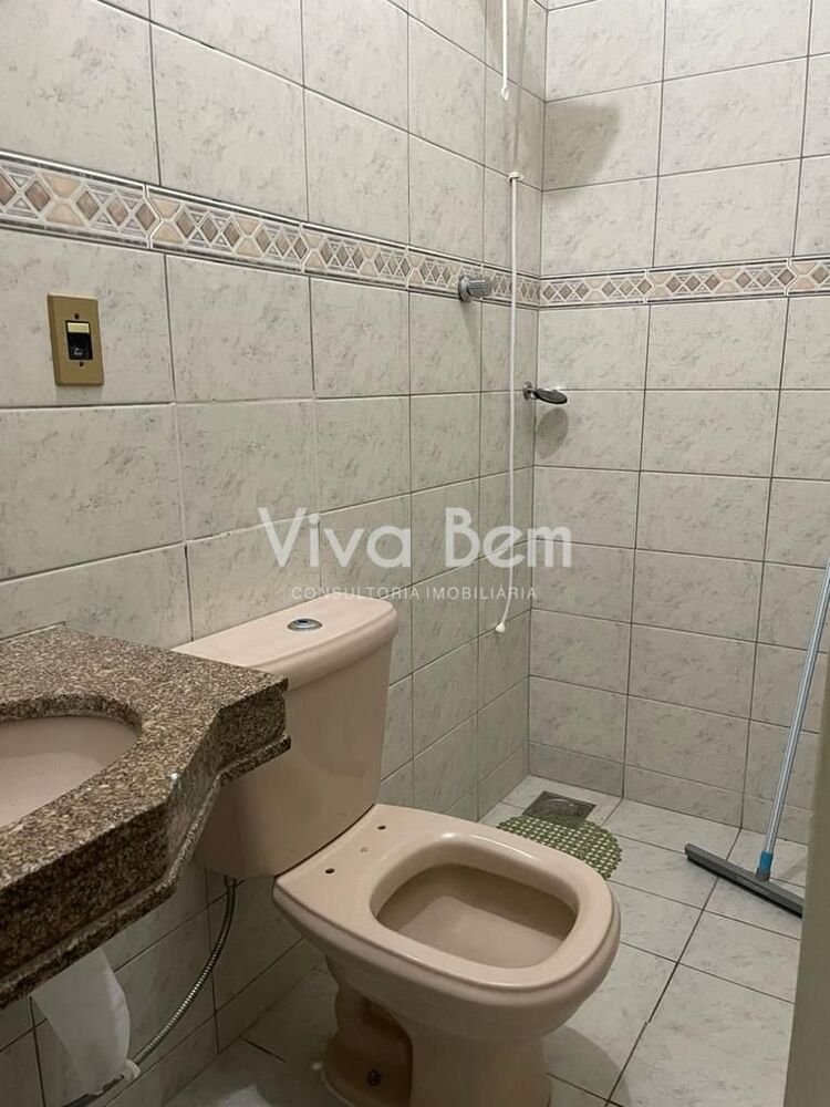 Casa à venda com 5 quartos, 200 - Foto 6