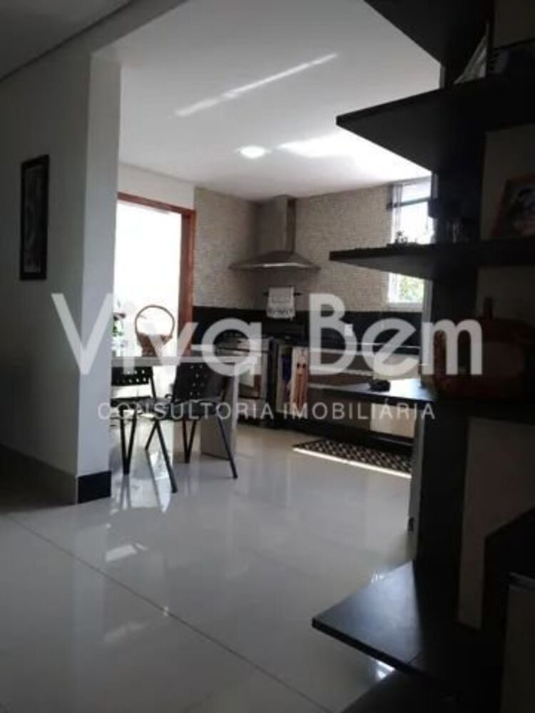 Apartamento à venda com 3 quartos, 92m² - Foto 2