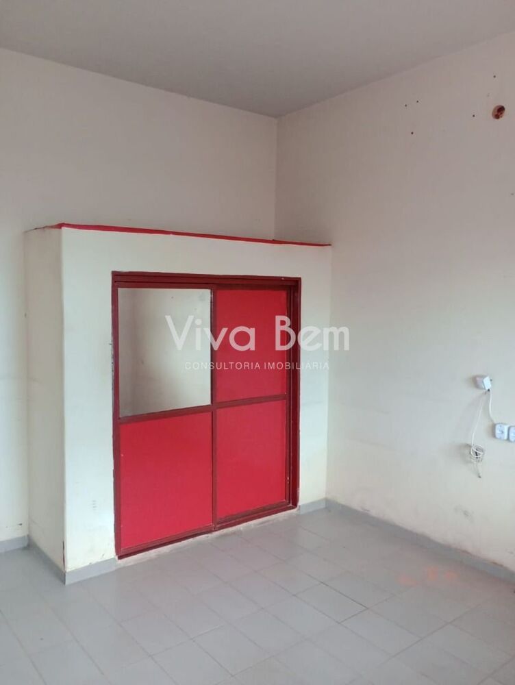 Casa à venda com 3 quartos, 280m² - Foto 5
