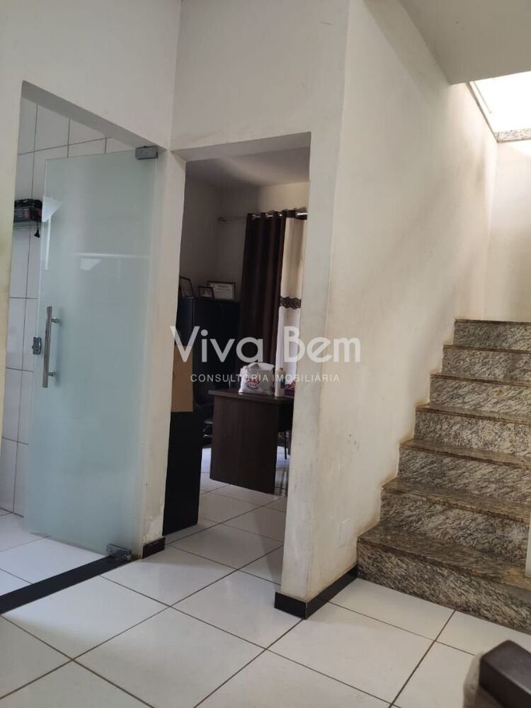 Casa, 3 quartos, 180 m² - Foto 3