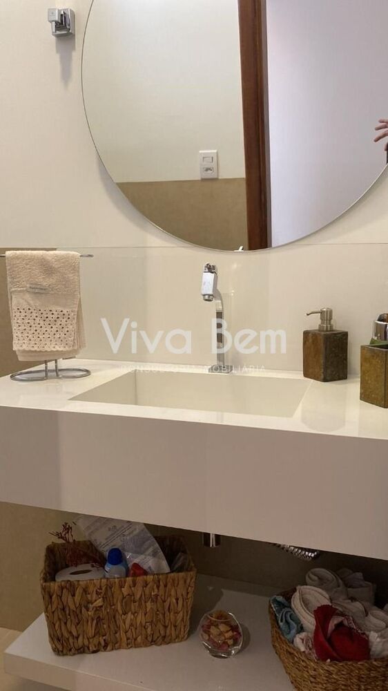 Casa à venda com 3 quartos, 220 - Foto 2