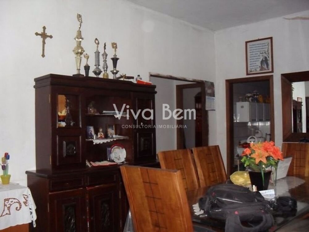 Casa à venda com 3 quartos, 300m² - Foto 4