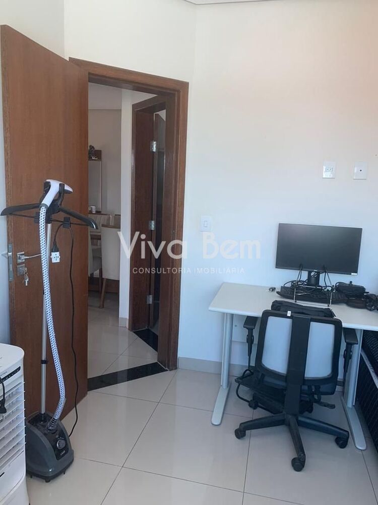 Apartamento à venda com 2 quartos, 80m² - Foto 4
