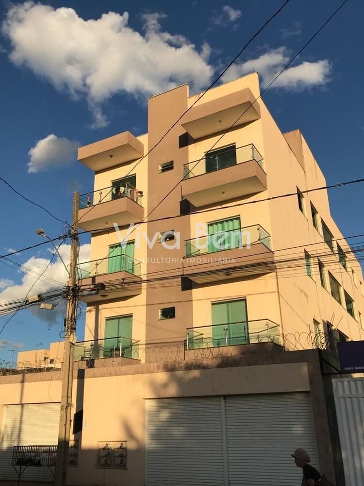 Apartamento à venda com 2 quartos, 80m² - Foto 1