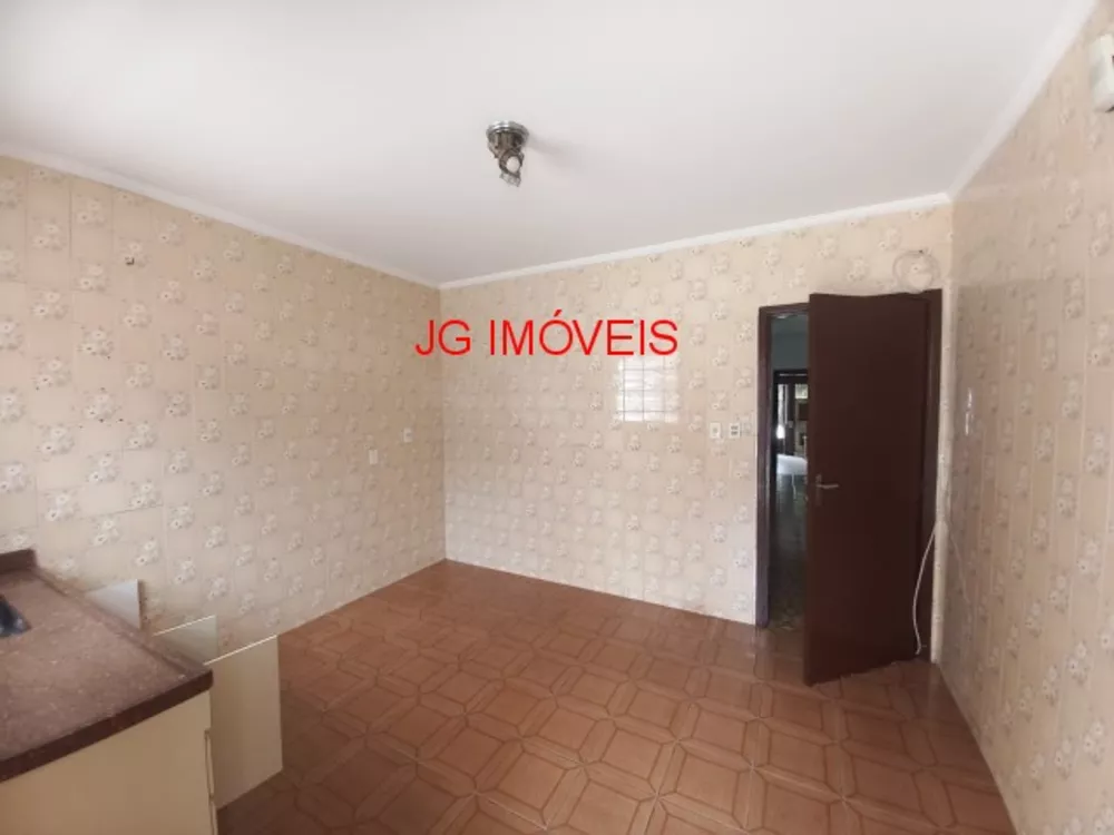 Casa à venda e aluguel com 2 quartos, 180m² - Foto 12