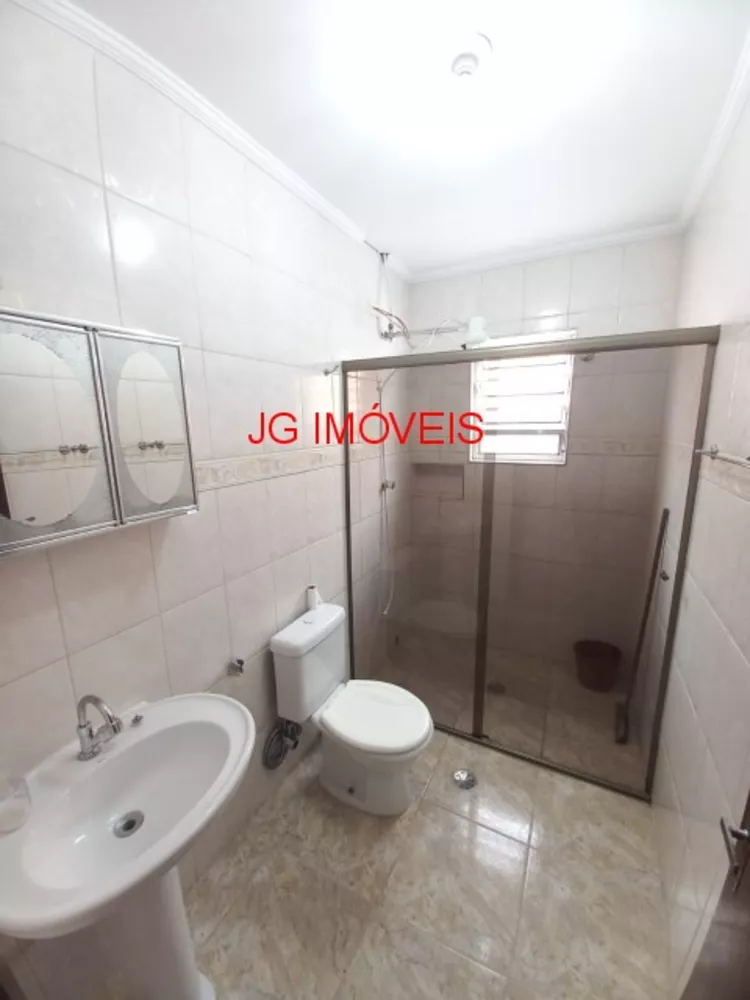 Casa à venda e aluguel com 2 quartos, 180m² - Foto 23