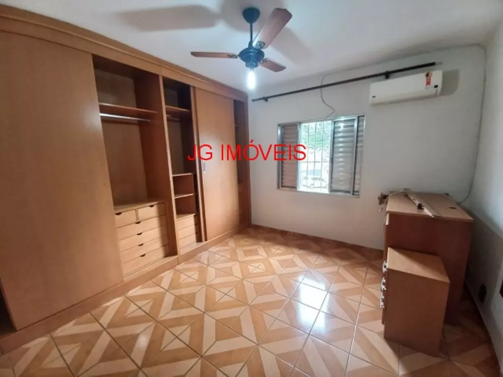 Casa à venda e aluguel com 2 quartos, 180m² - Foto 24