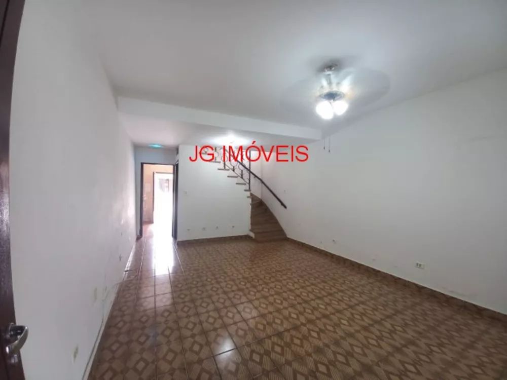 Casa à venda e aluguel com 2 quartos, 180m² - Foto 6