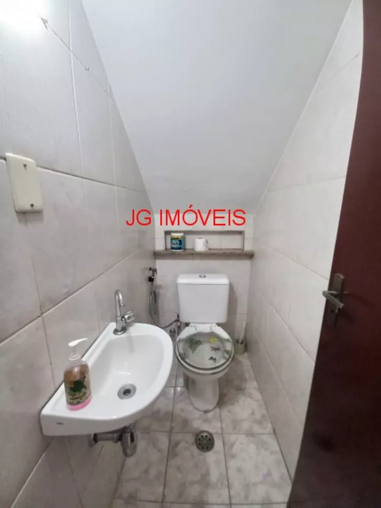 Casa à venda e aluguel com 2 quartos, 180m² - Foto 9