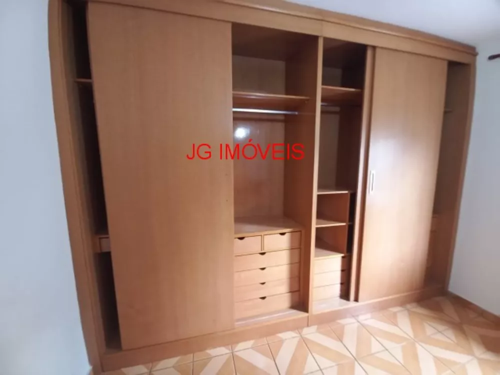 Casa à venda e aluguel com 2 quartos, 180m² - Foto 26