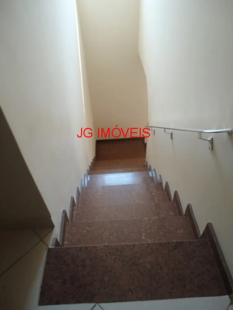 Casa, 3 quartos, 200 m² - Foto 13