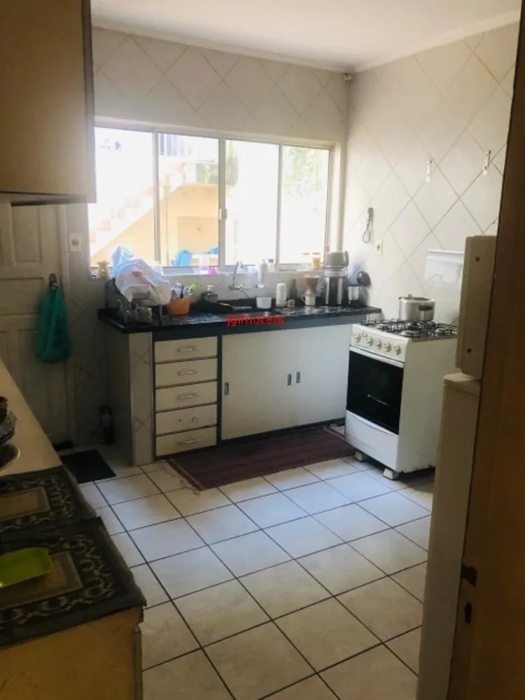 Casa, 3 quartos, 195 m² - Foto 2