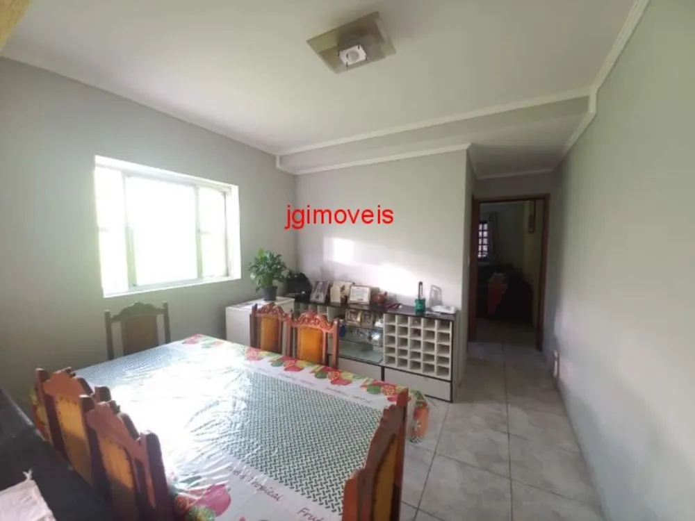 Casa, 3 quartos, 200 m² - Foto 9