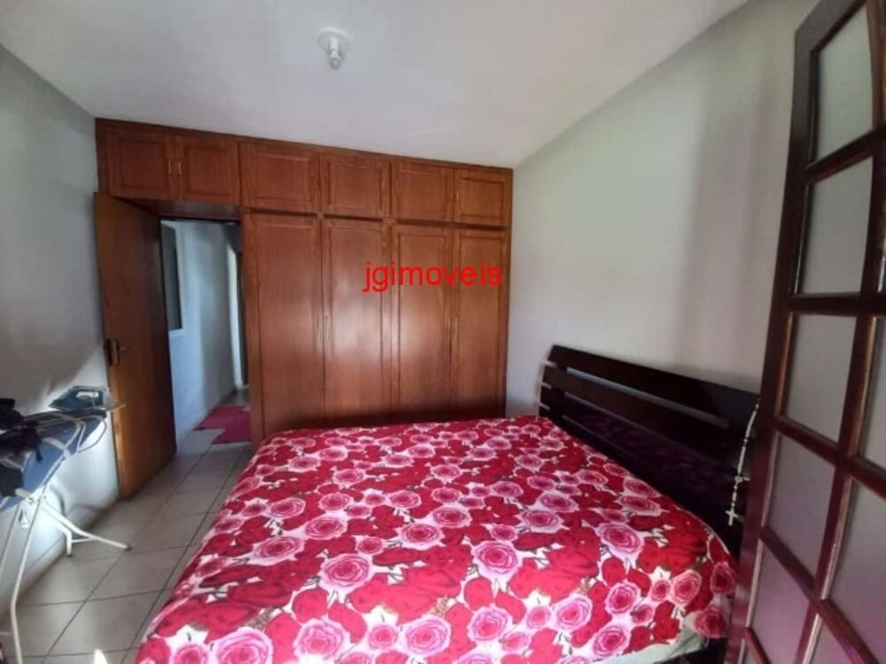 Casa, 3 quartos, 200 m² - Foto 14