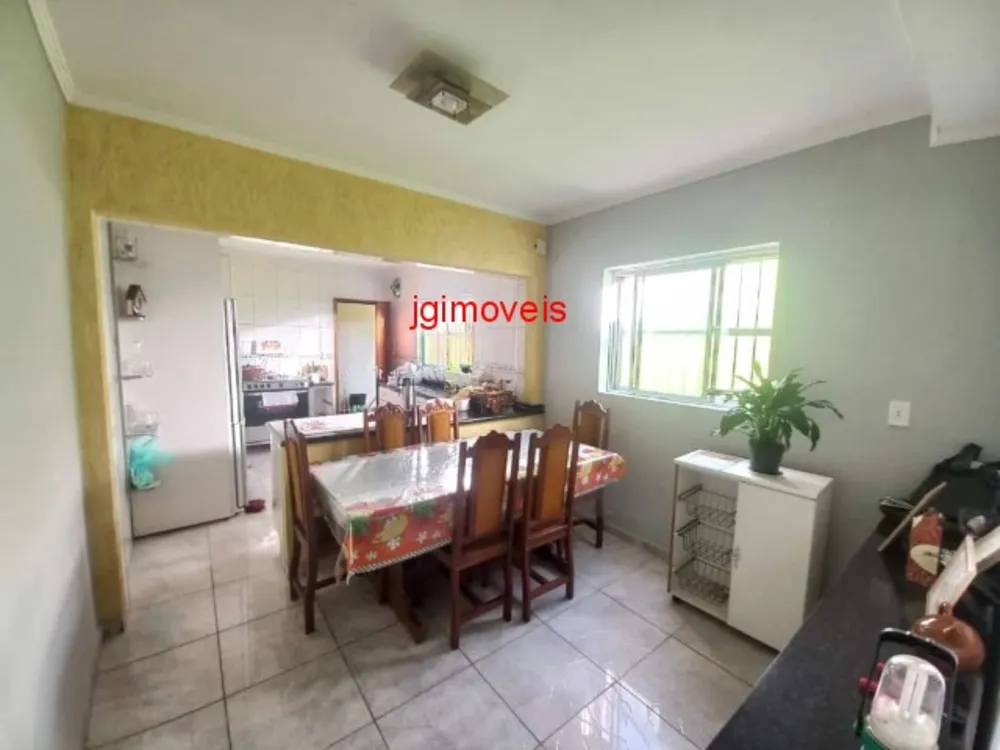 Casa, 3 quartos, 200 m² - Foto 8