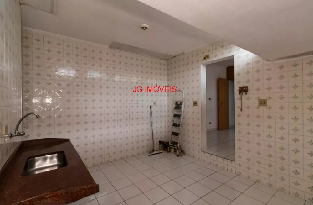 Casa, 4 quartos, 219 m² - Foto 4