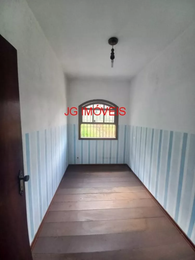 Casa à venda com 4 quartos, 100m² - Foto 9