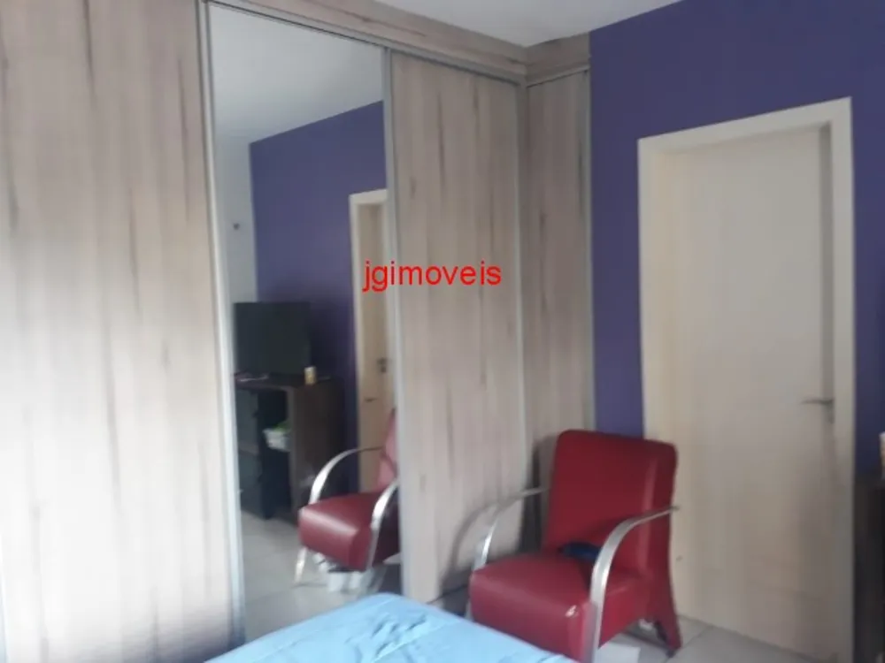 Casa, 3 quartos, 200 m² - Foto 13