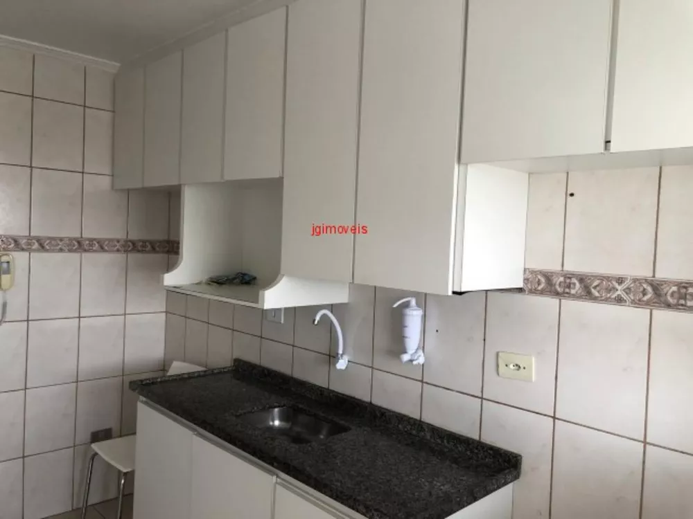 Apartamento à venda com 2 quartos, 56m² - Foto 4