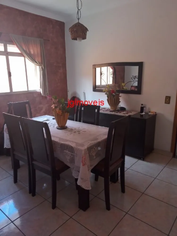 Casa, 5 quartos, 200 m² - Foto 3
