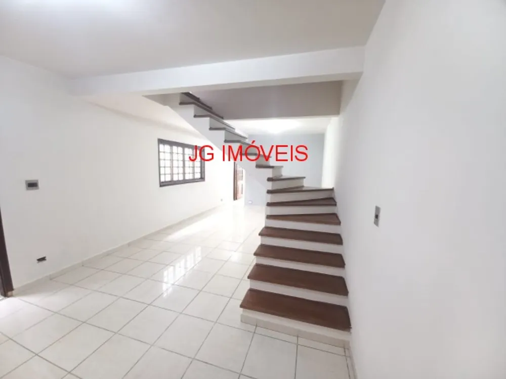 Casa, 3 quartos, 178 m² - Foto 2