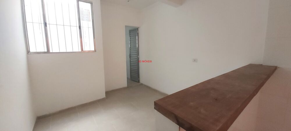 Casa, 1 quarto, 35 m² - Foto 2