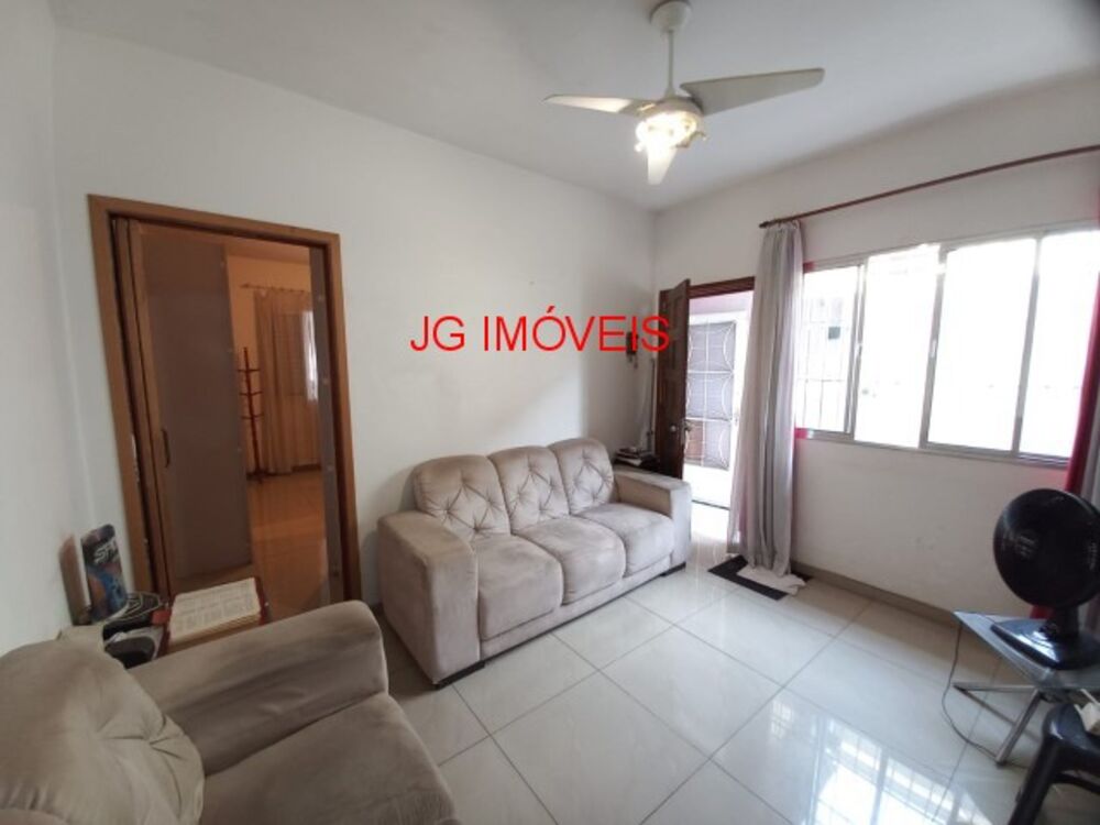 Casa à venda com 3 quartos, 150m² - Foto 3