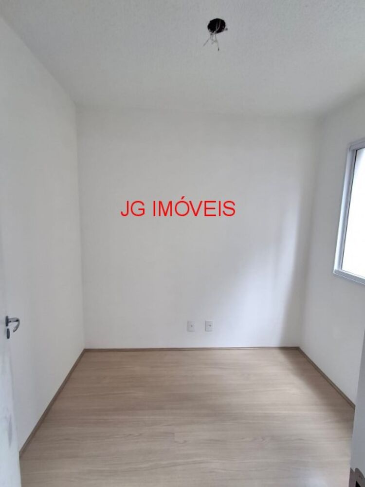 Apartamento à venda com 2 quartos, 34m² - Foto 2