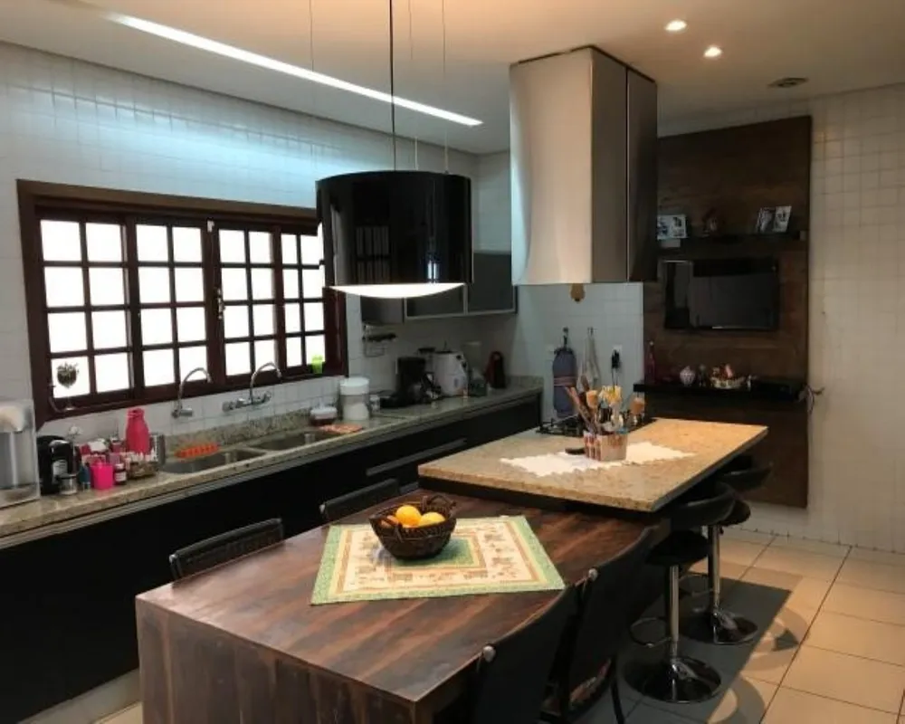Casa, 3 quartos, 243 m² - Foto 17
