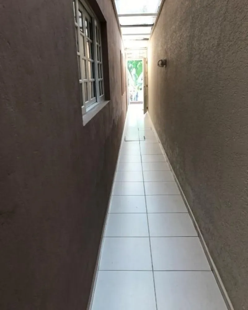 Casa, 3 quartos, 243 m² - Foto 2