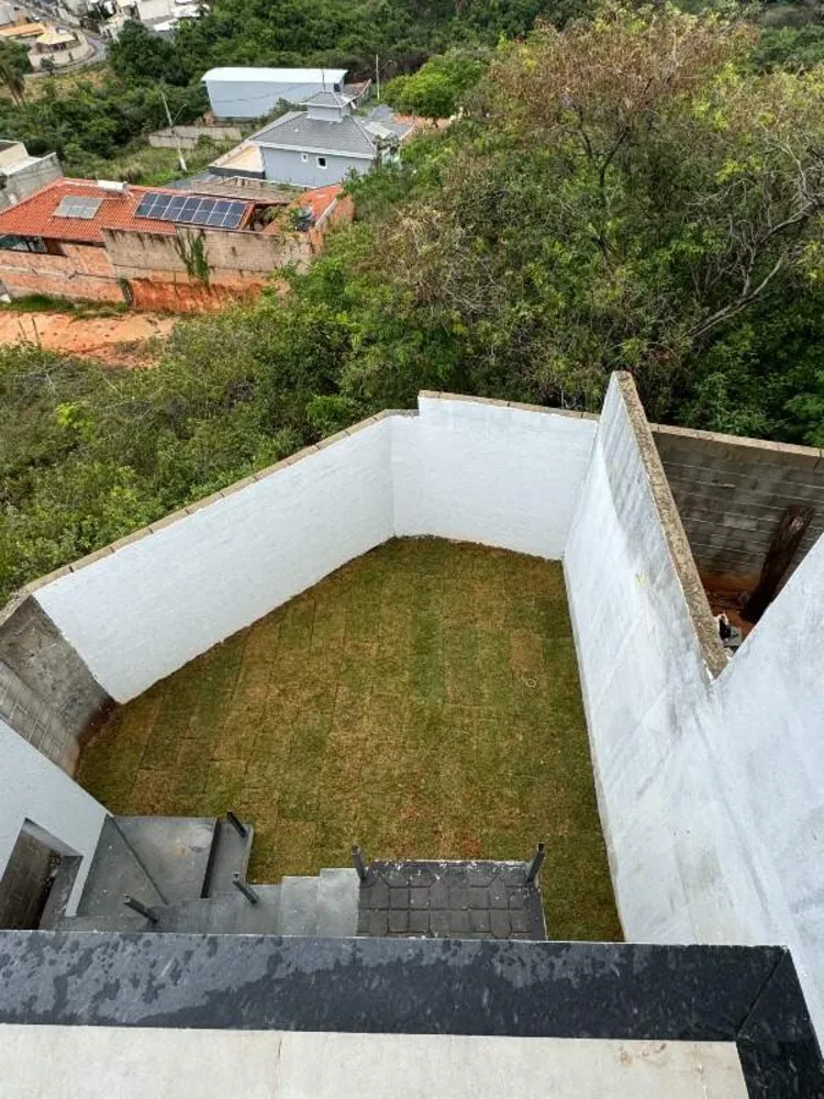 Casa, 3 quartos, 132 m² - Foto 2