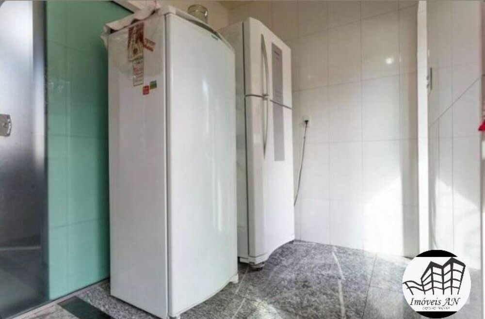 Apartamento à venda com 3 quartos, 111m² - Foto 4
