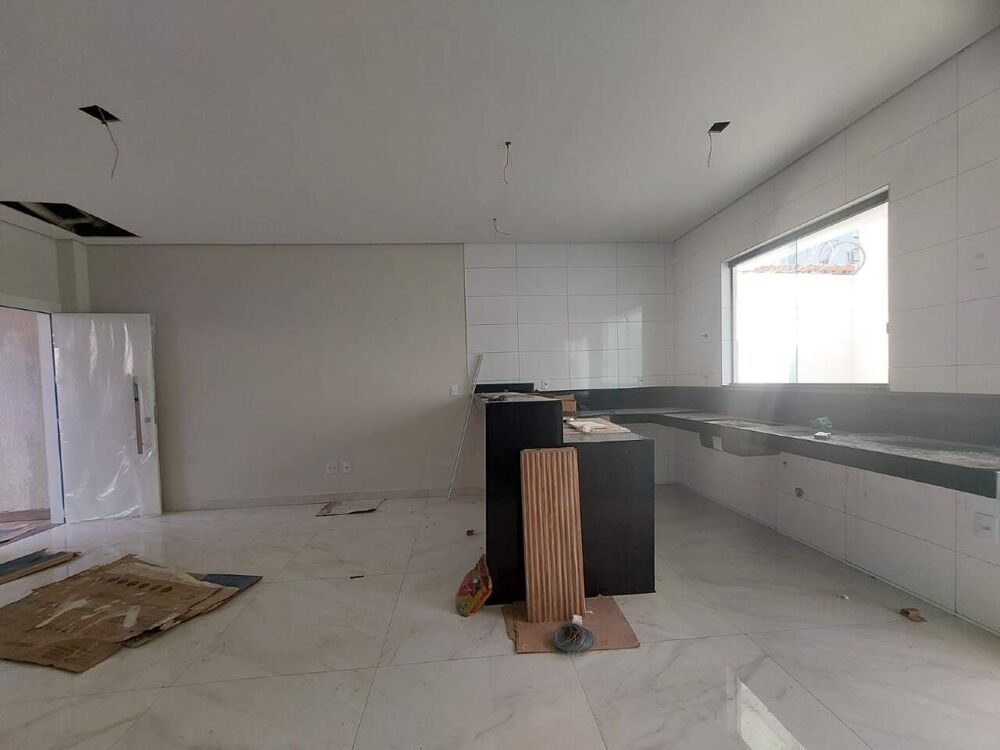 Casa, 3 quartos, 80 m² - Foto 1