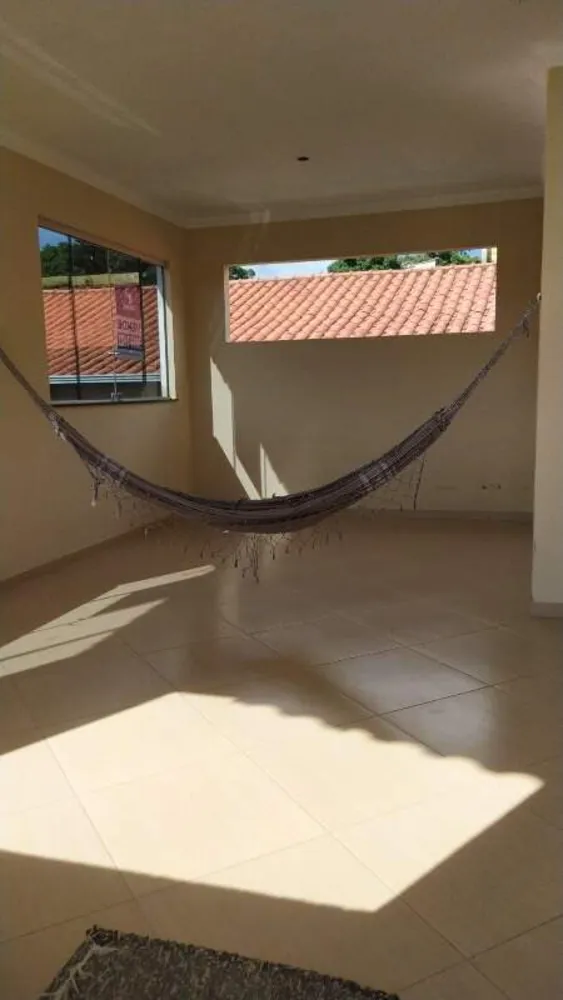 Casa, 7 quartos, 220 m² - Foto 2