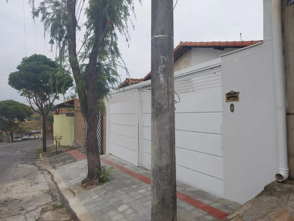 Casa, 3 quartos, 96 m² - Foto 2